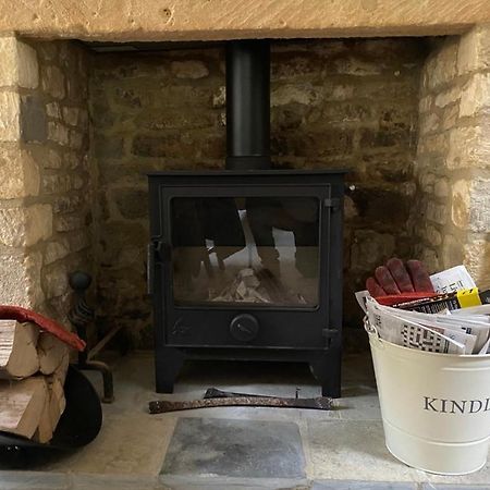 2 Bedroom Cottage Chipping Campden Чипинг Камдън Екстериор снимка