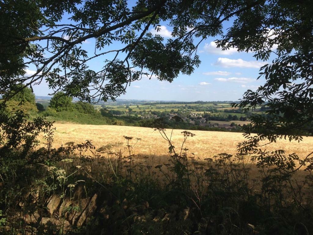 2 Bedroom Cottage Chipping Campden Чипинг Камдън Екстериор снимка